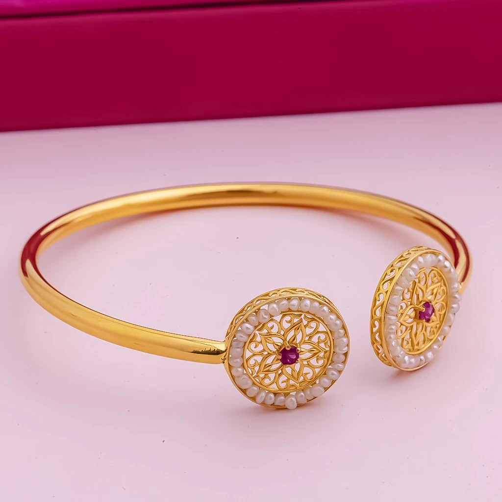 LJ160: FUL Bangle